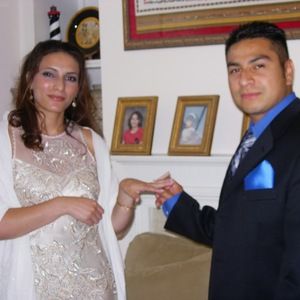 Meet your Posher, Hala